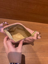 Load image into Gallery viewer, CHANEL 
Caviar Timeless Cc Shoulder Bag
