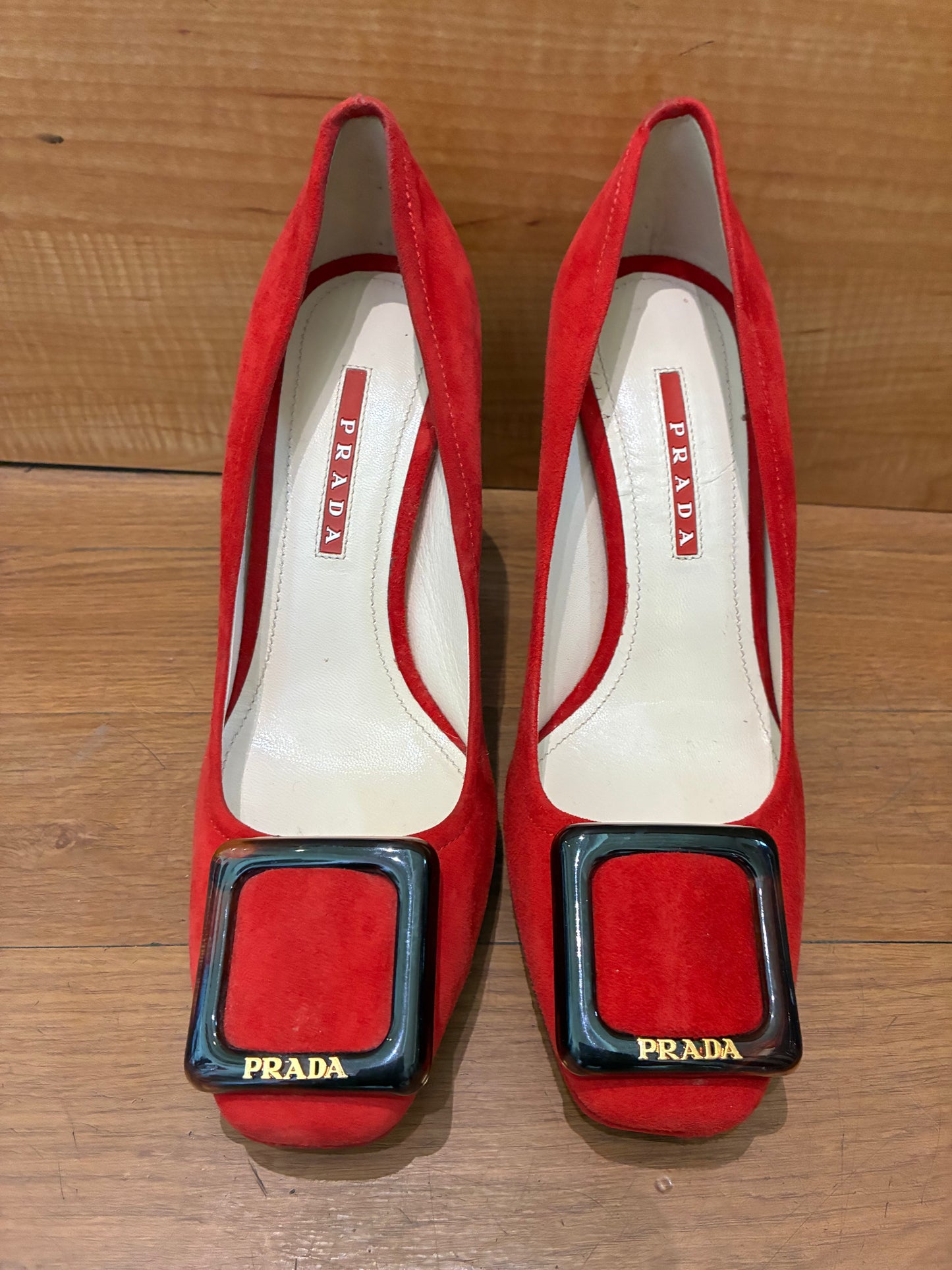 Prada Pumps