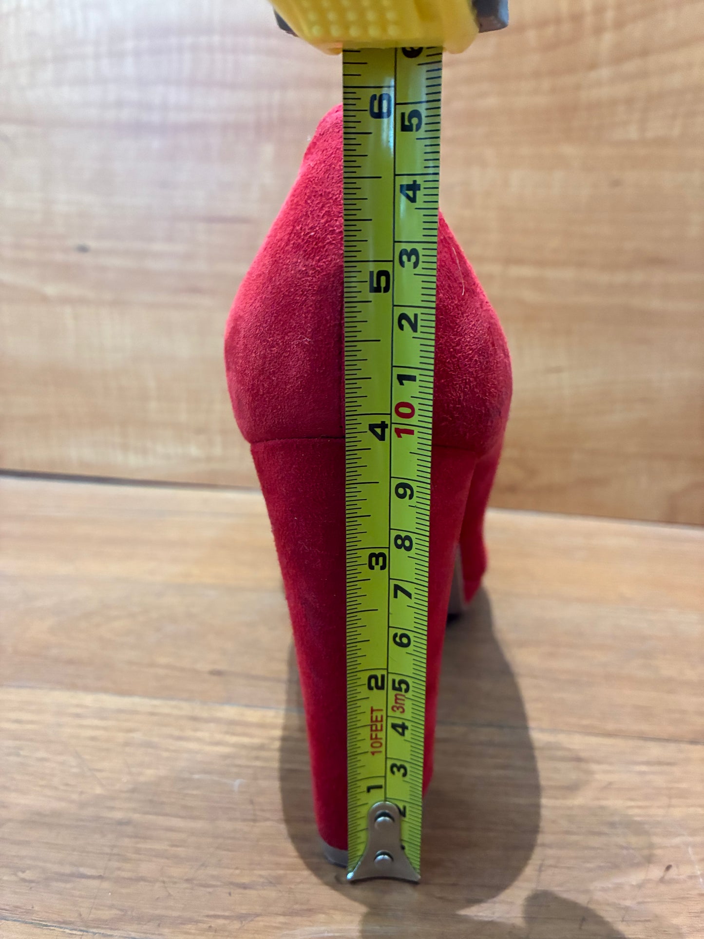 Prada Pumps