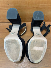 Load image into Gallery viewer, Prada Heels Size 7
