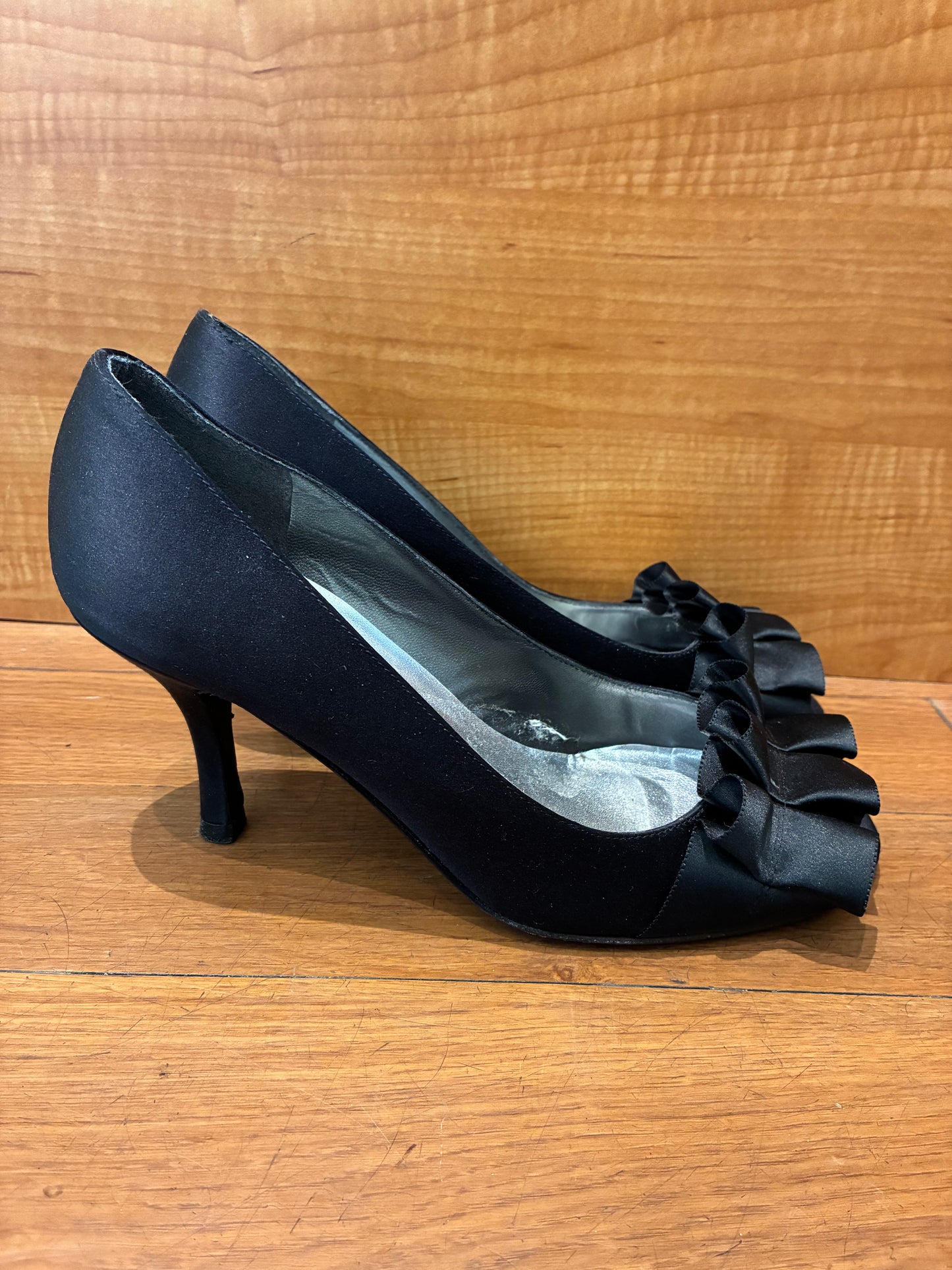 Stuart Weitzman Satin Ruffle Pumps