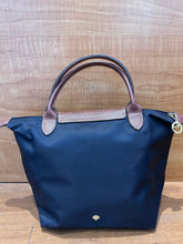 Load image into Gallery viewer, Longchamp
Le Pliage Small Top Handle Handbag
