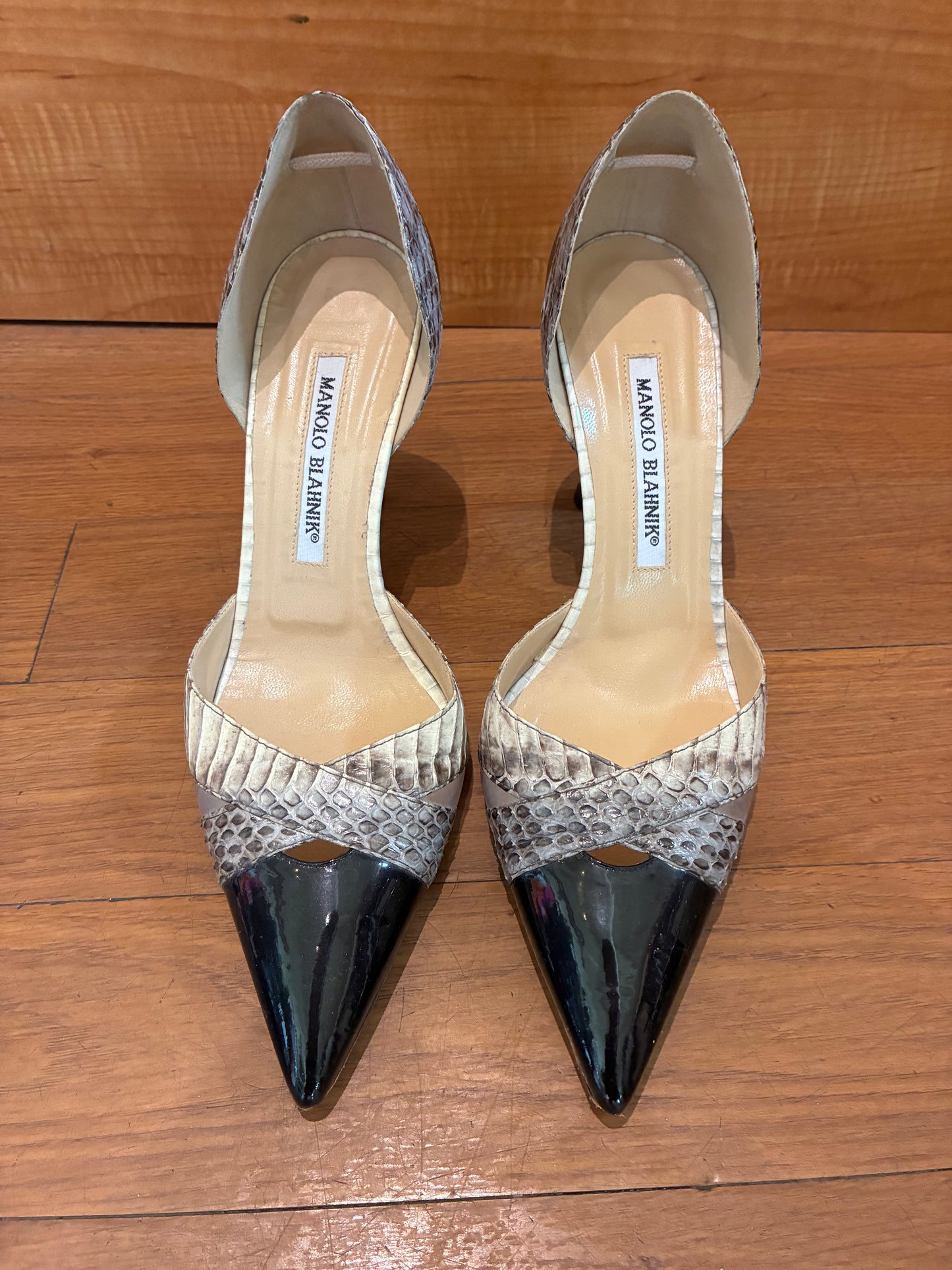 Manolo Blahnik D’Orsay Pumps