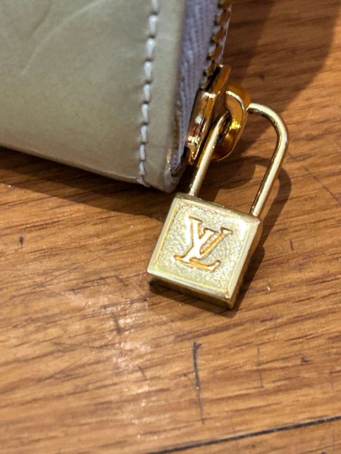 Louis Vuitton Vernis Coin Purse