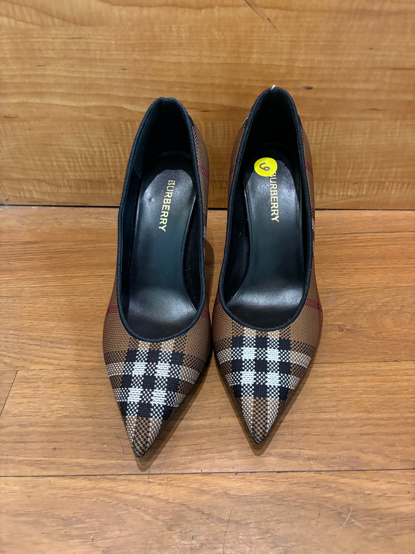 Burberry Plaid Logo Pointed Toe Pump Heels Beige Multi