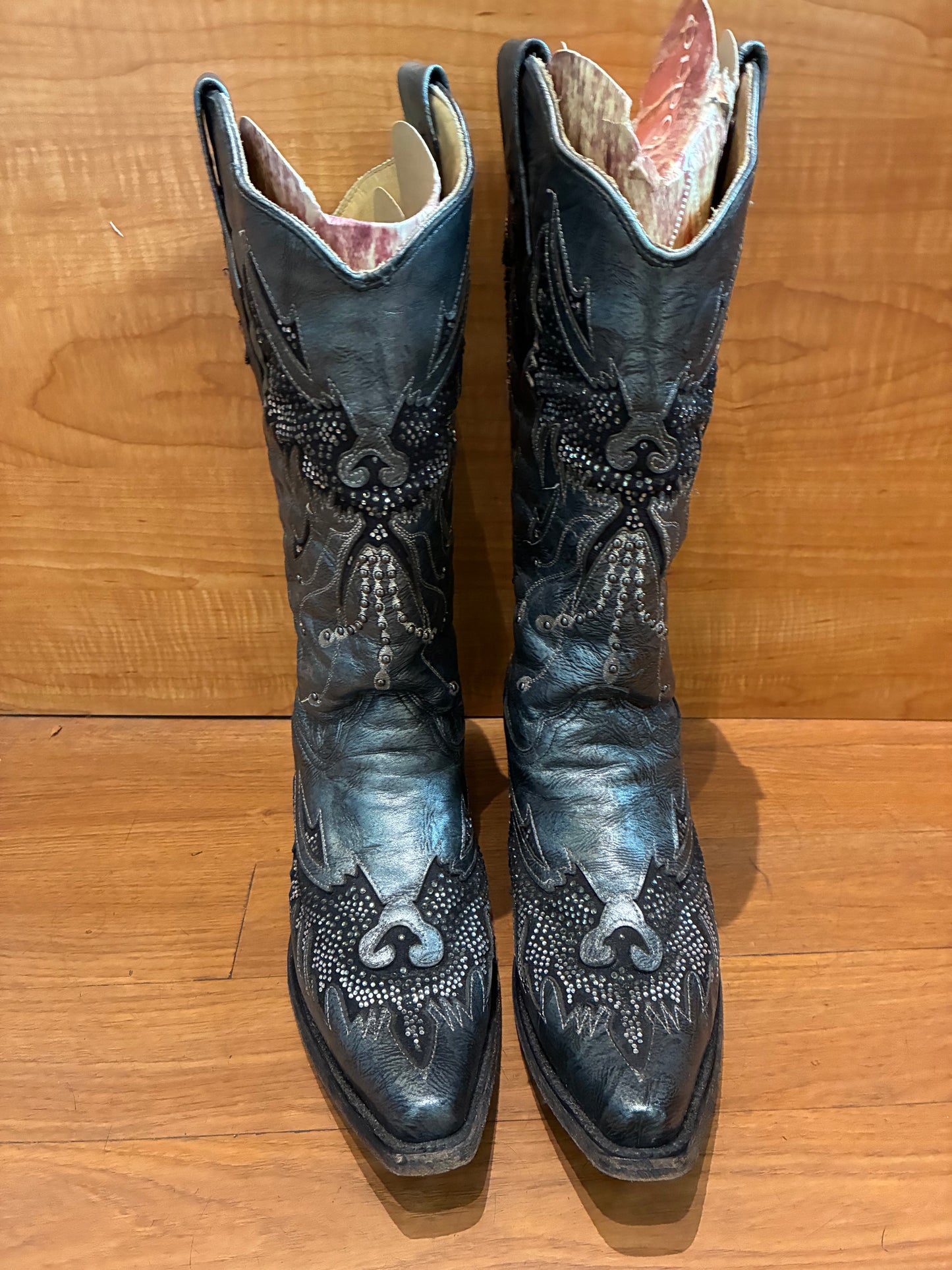 Corral Black Leather Western Cowboy Boots Pointed Toe Tall Shaft Studded Inlay.