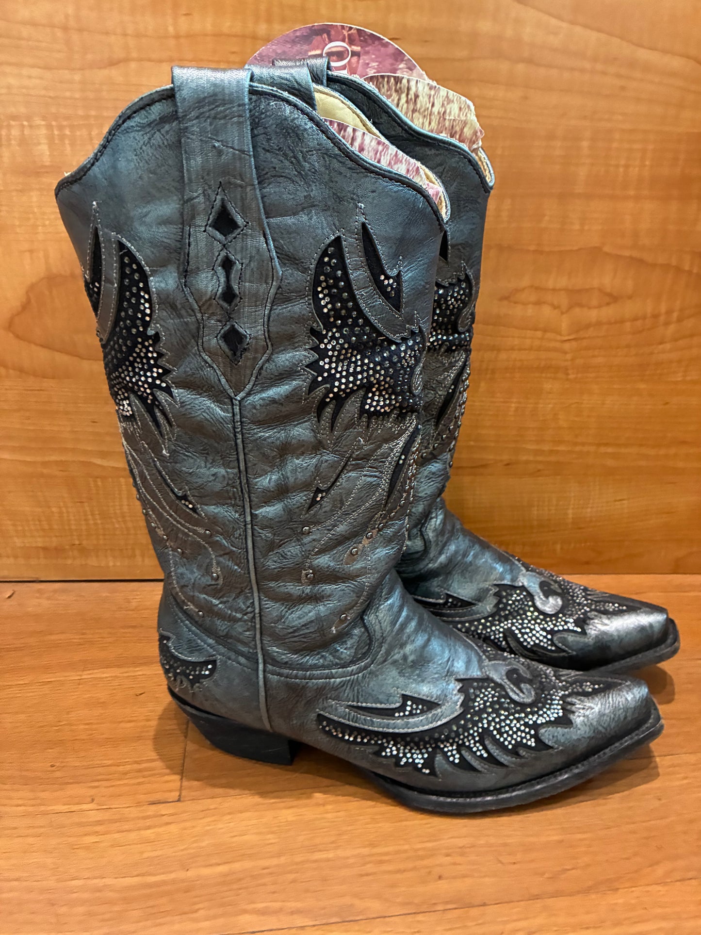 Corral Black Leather Western Cowboy Boots Pointed Toe Tall Shaft Studded Inlay.