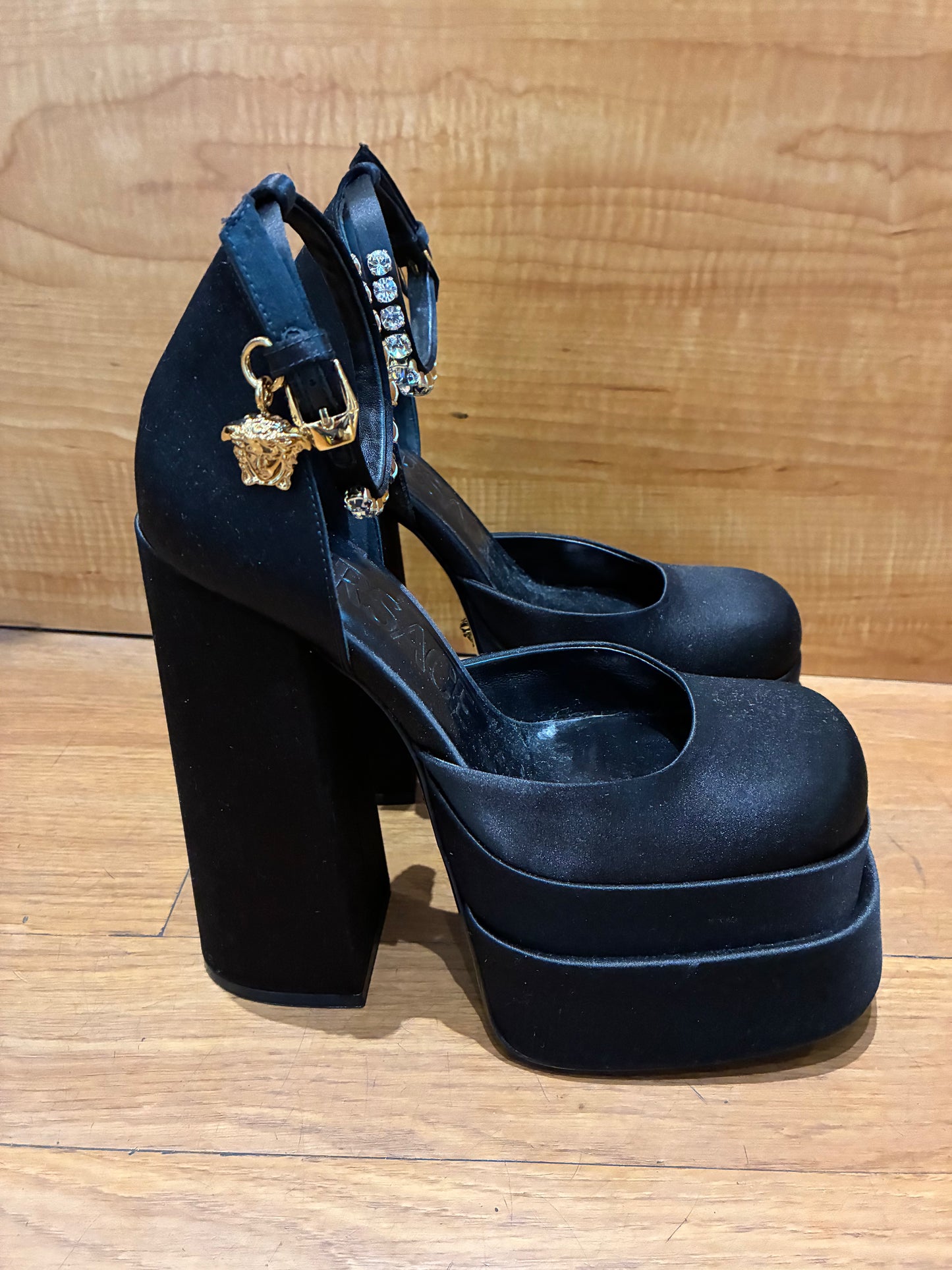 Versace Medusa Insignia Satin Platform Pumps