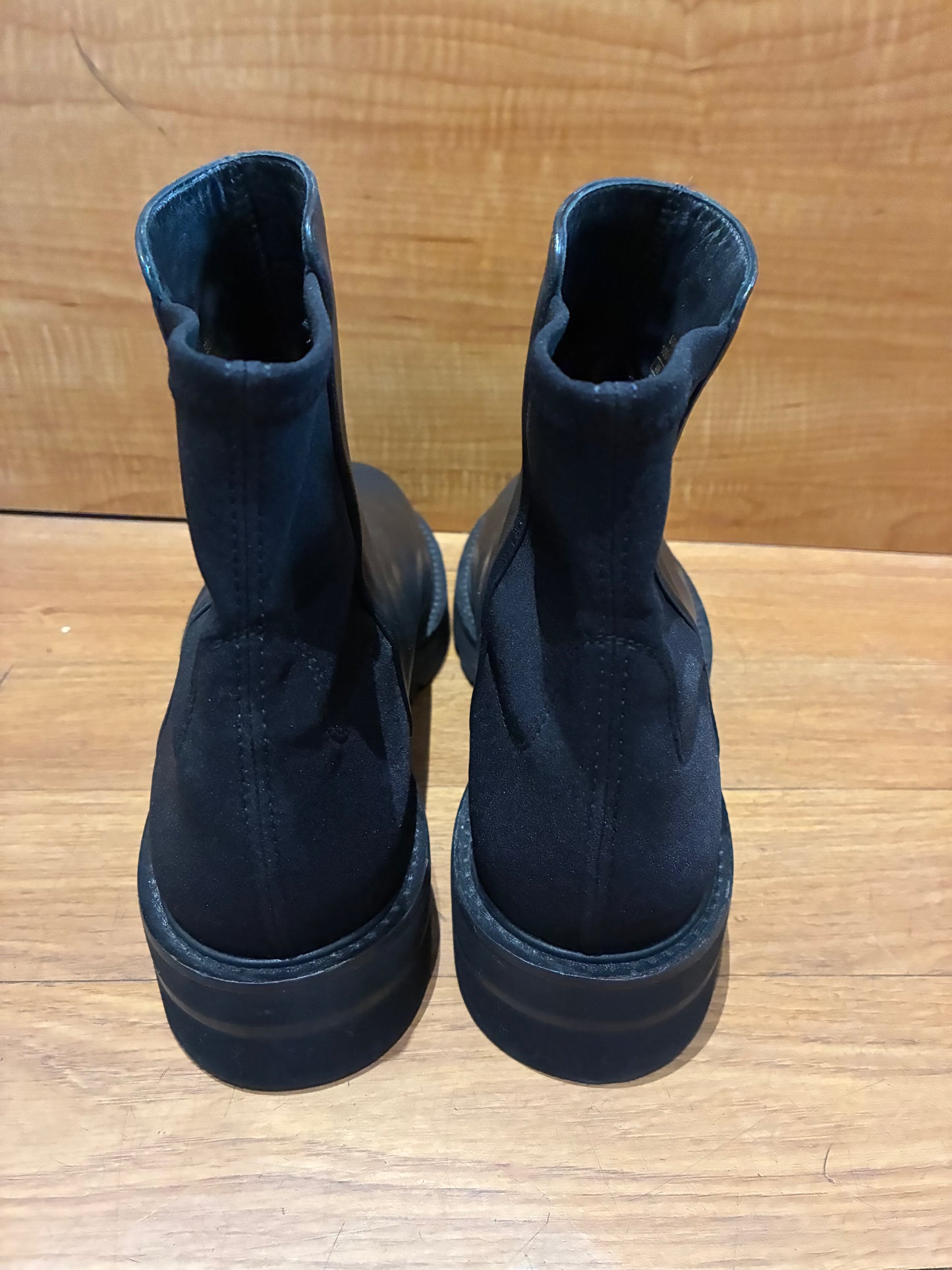 Stuart Weiztman Leather Ankle Boots