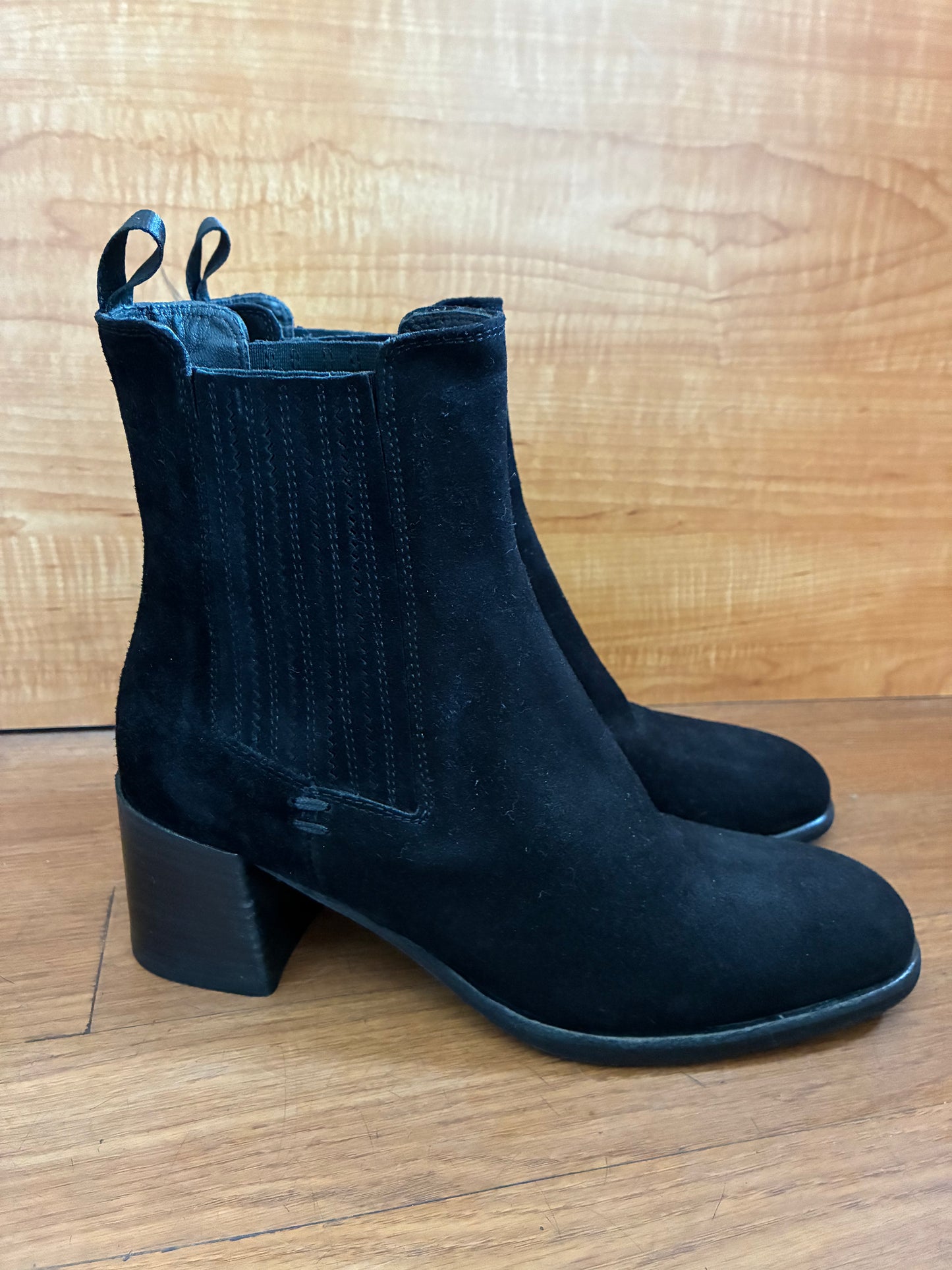 Triver Flight Ankle Boots