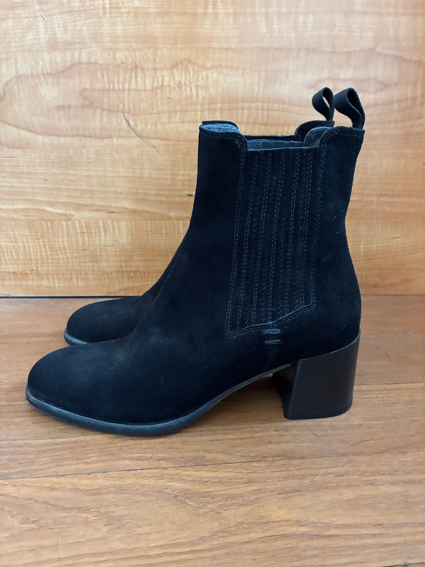 Triver Flight Ankle Boots