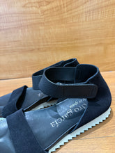 Load image into Gallery viewer, Pedro Garcia Sandals
