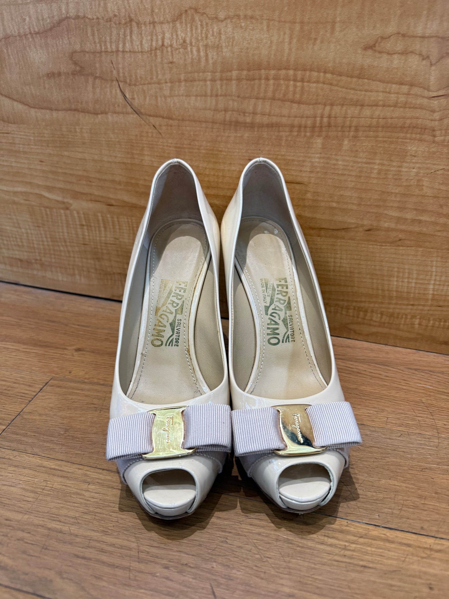 Salvatore Ferragamo Pola Pumps