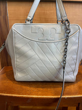 Load image into Gallery viewer, Tory Burch Purse
