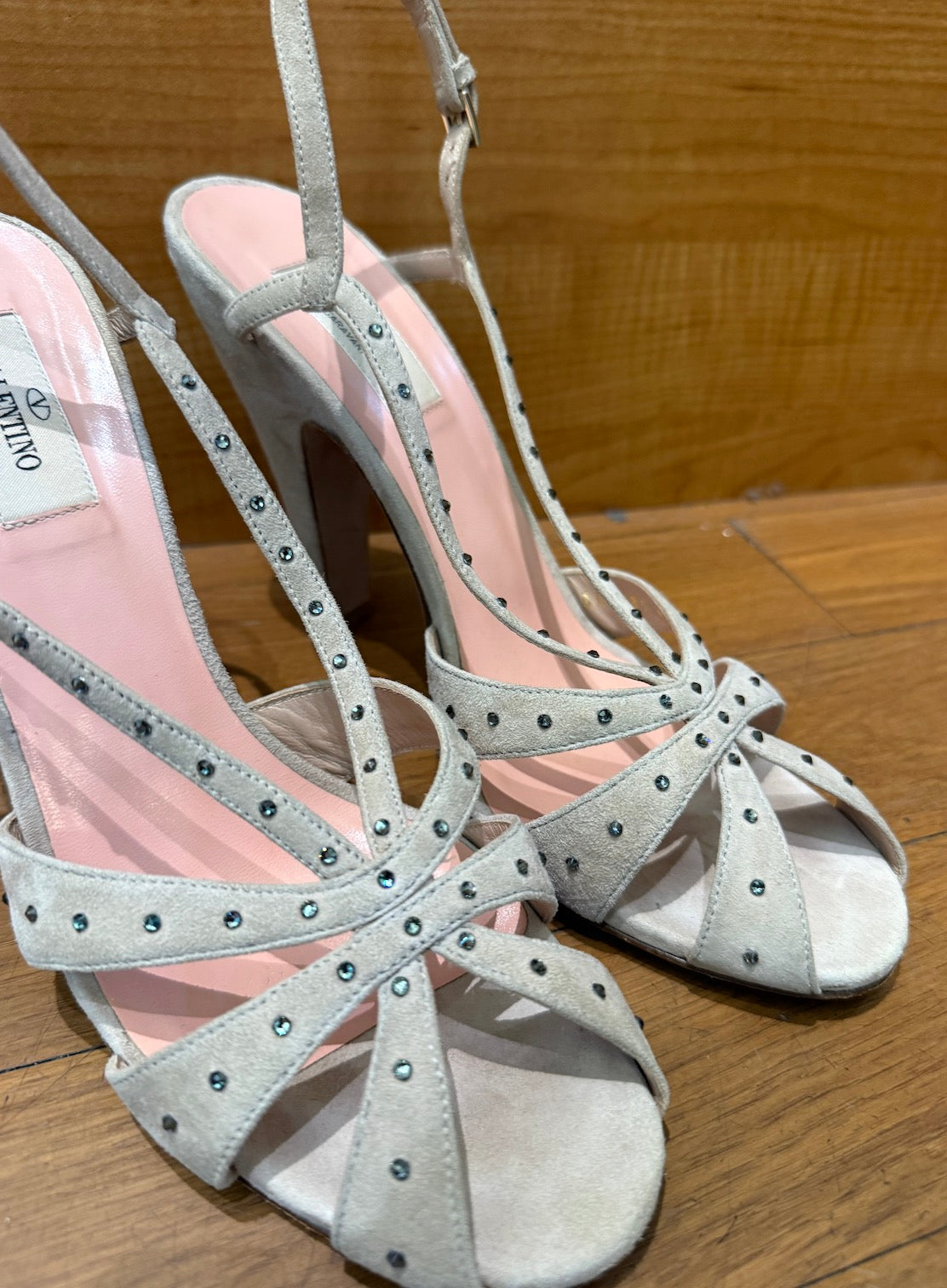 Valentino Garavani Rhinestone Slingback heel