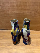 Load image into Gallery viewer, Christian Louboutin Boots Size 6.5
