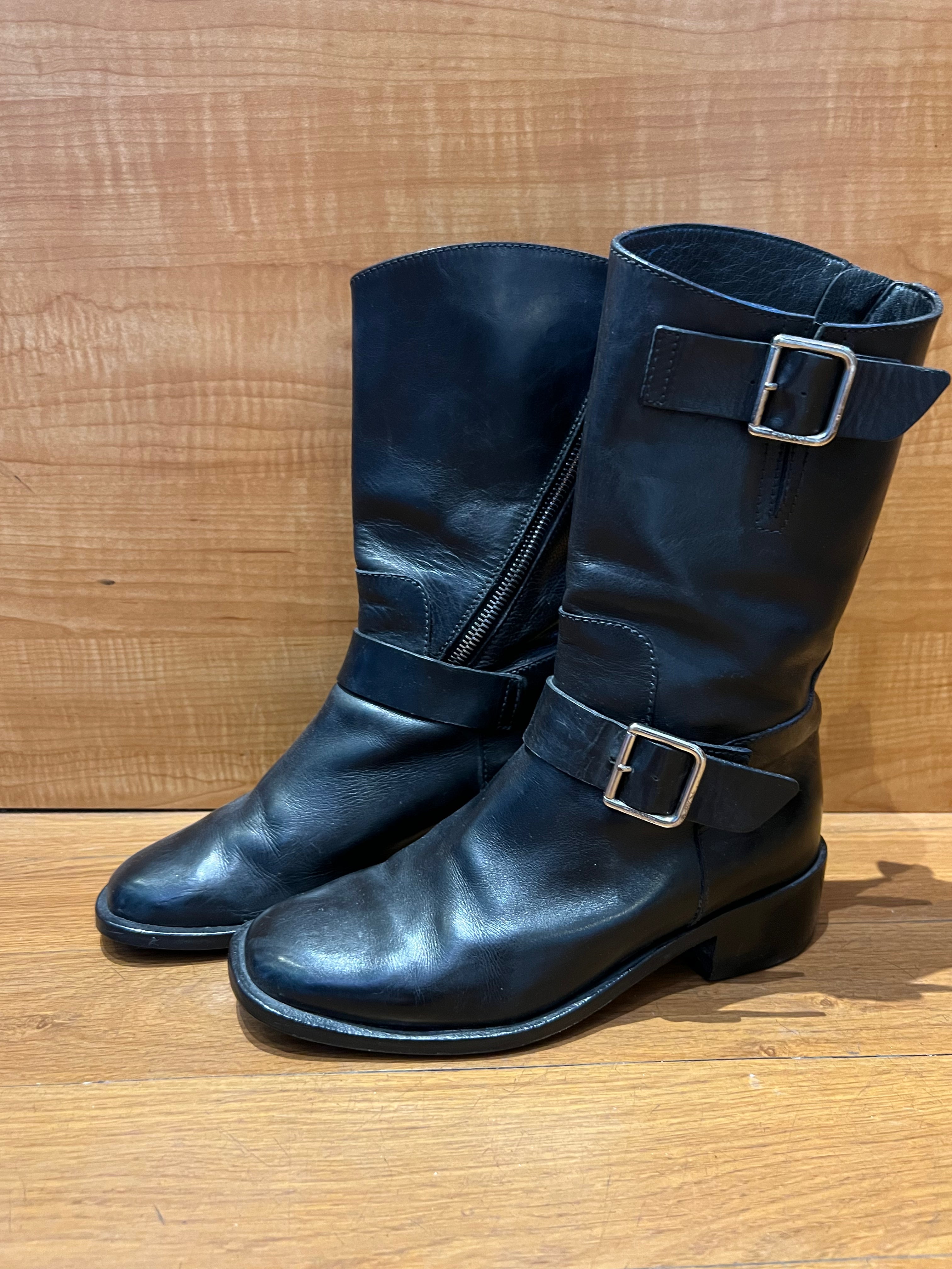 bal3 CHANEL ブーツ 38,5 bal3 CHANEL ブーツ 38,5